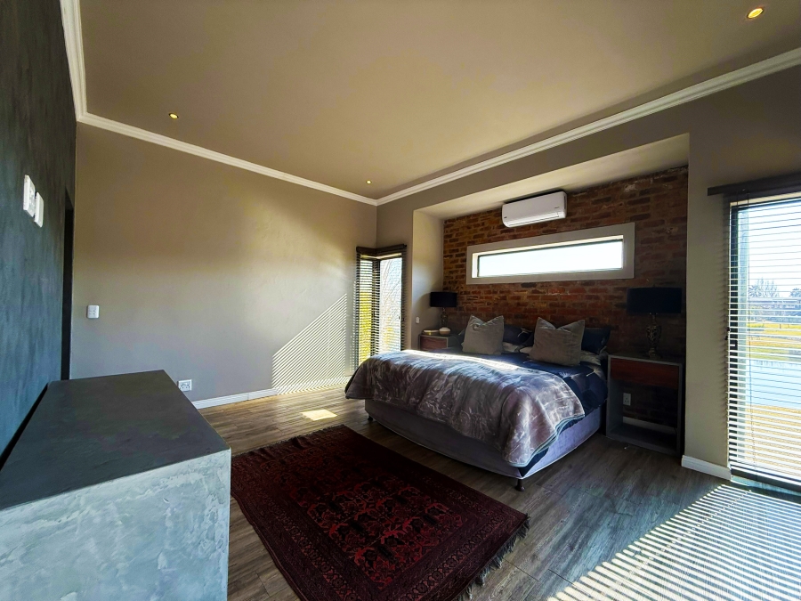 4 Bedroom Property for Sale in Tuscany Ridge North West